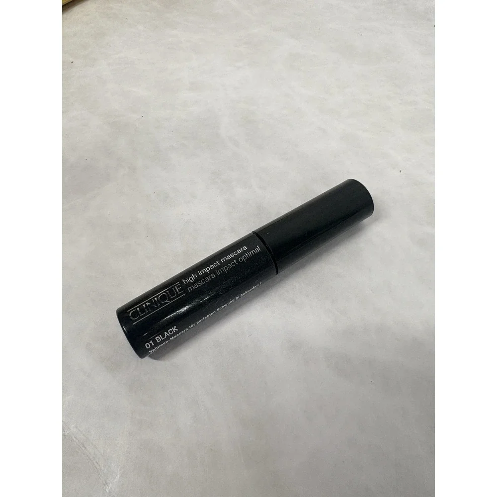 Clinique High Impact Mascara Mini 0.14 oz / 3.5 mL Shade 01‎ Black New No Box